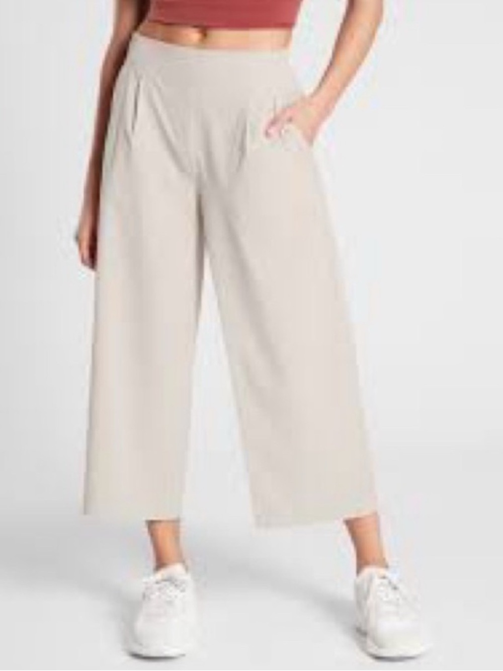 Athleta Brooklyn Wide Leg Crop Pants Khaki size 10 Lightweight Stretch Travel